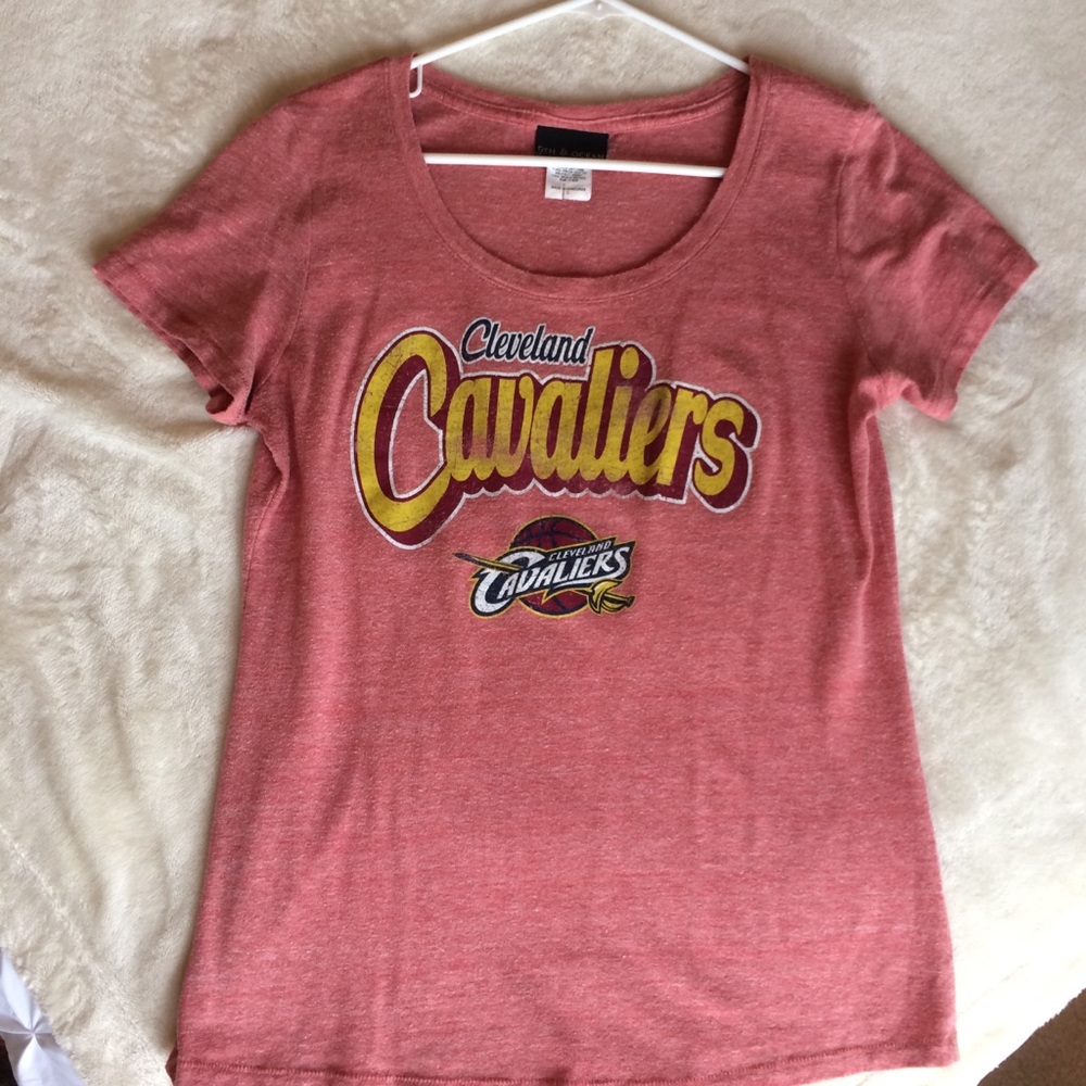 Cleveland Cavaliers L Tee EUC